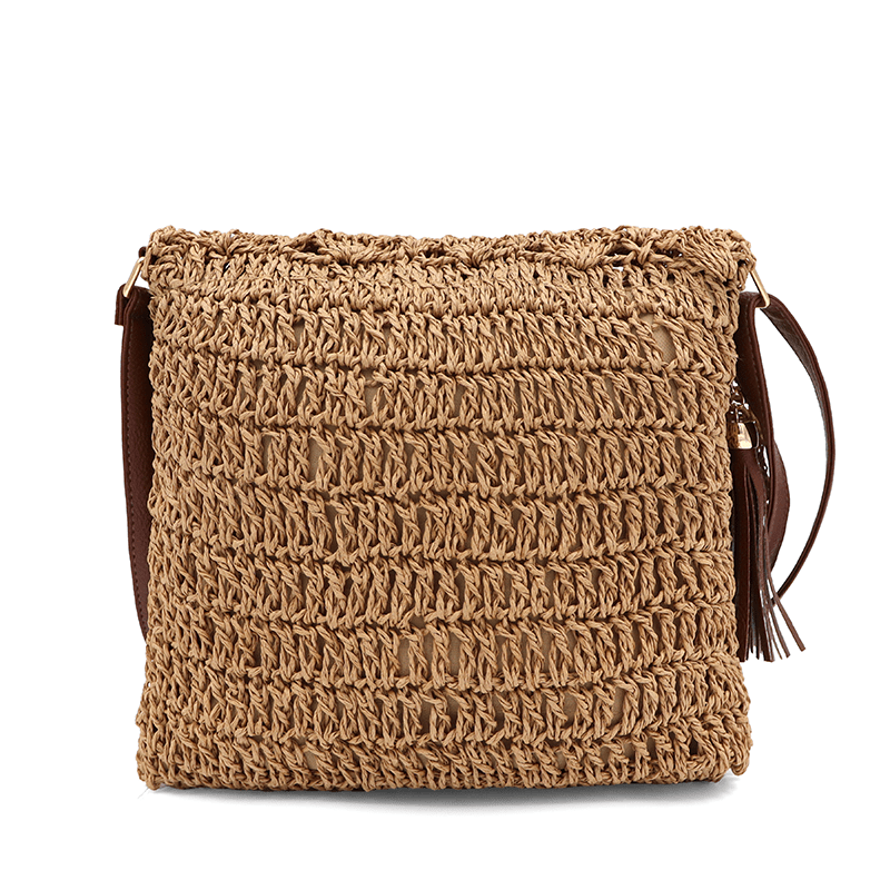 Könnyű válltáska rafia anyagból - barna