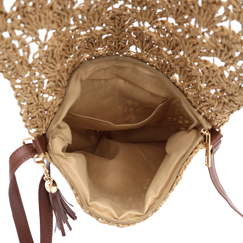 Könnyű válltáska rafia anyagból - barna