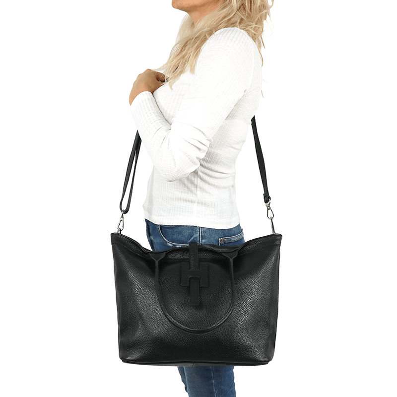 Nagy női táska természetes bőrből - fekete