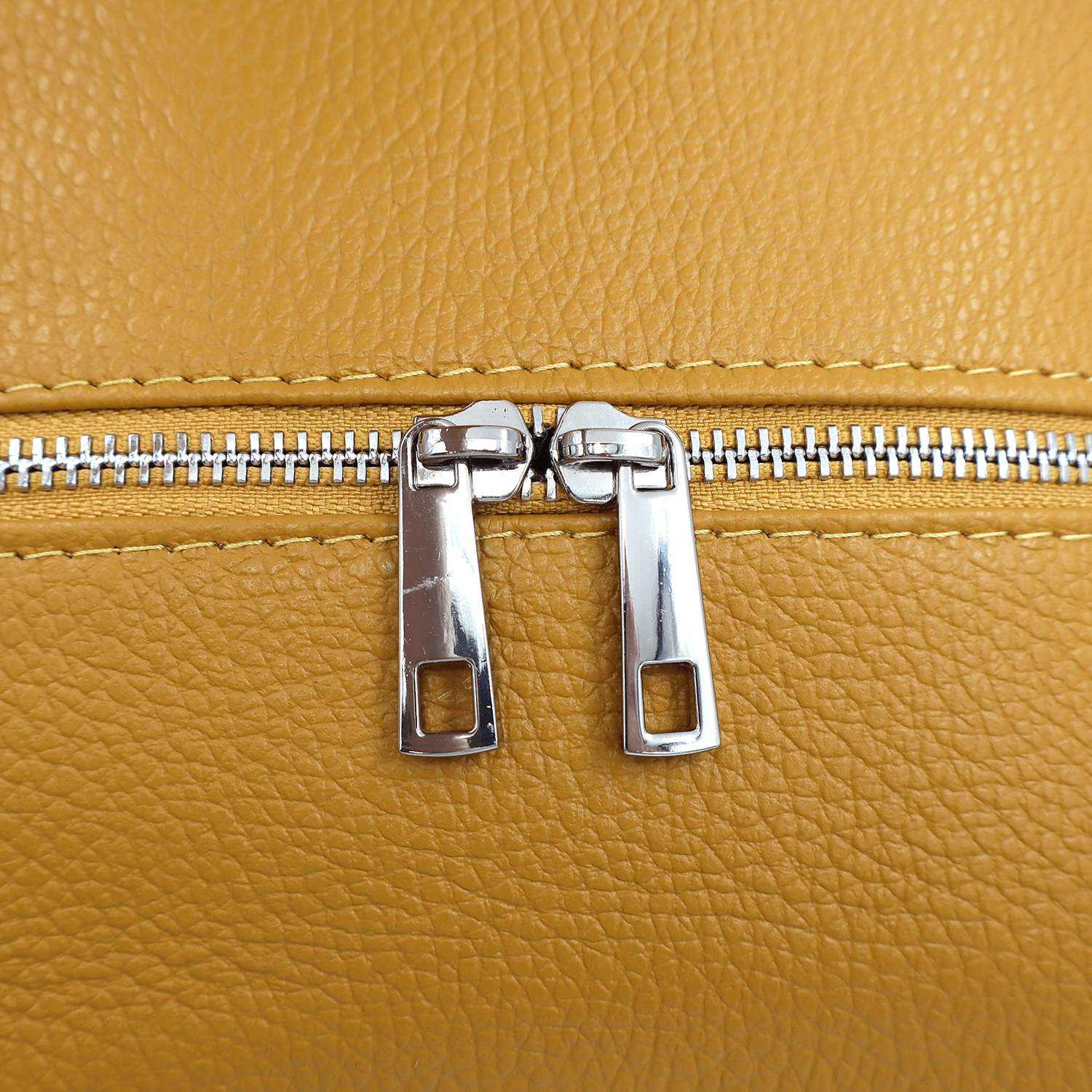 Női hátizsák természetes bőrből Linda - mustársárga