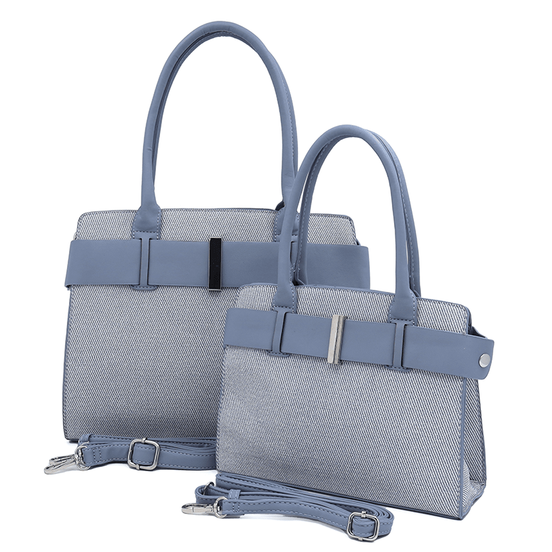 KÉSZLET - Nagy és kicsi női táska + válltáska - világoskék