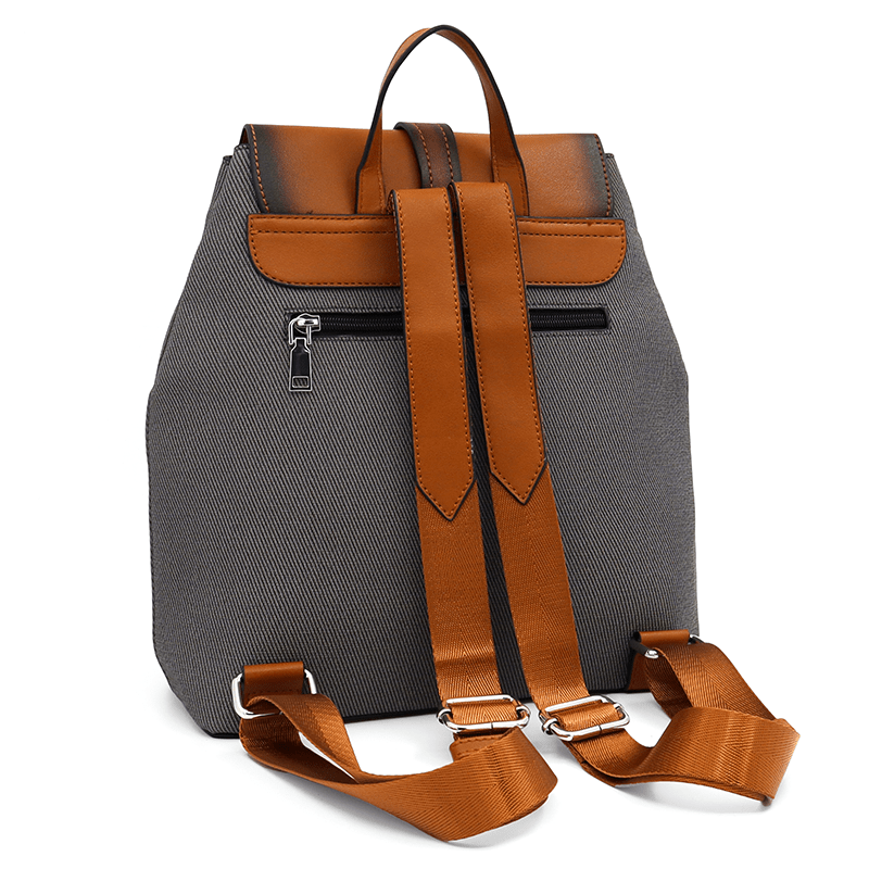 Érdekes női hátizsák füstös hatással és nyomtatással - fekete