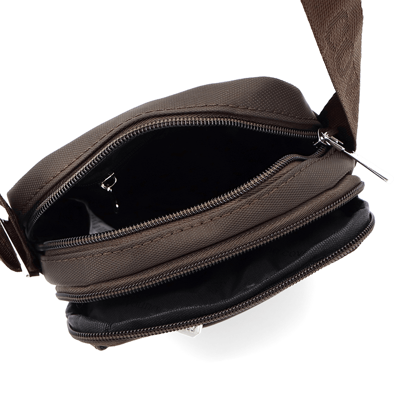 Kompakt férfi válltáska - sötétbarna