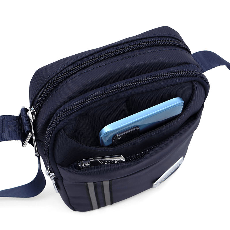 Kompakt férfi válltáska - sötétkék