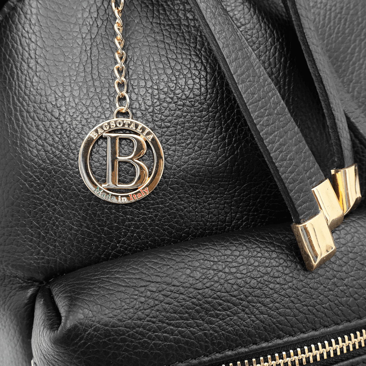 Női hátizsák természetes bőrből Aida - fekete