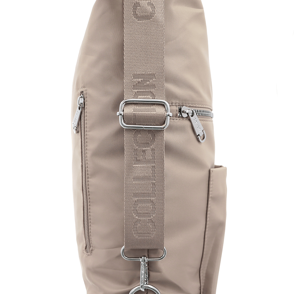 2 az 1-ben – Nagy vízálló táska és hátizsák – világosbarna