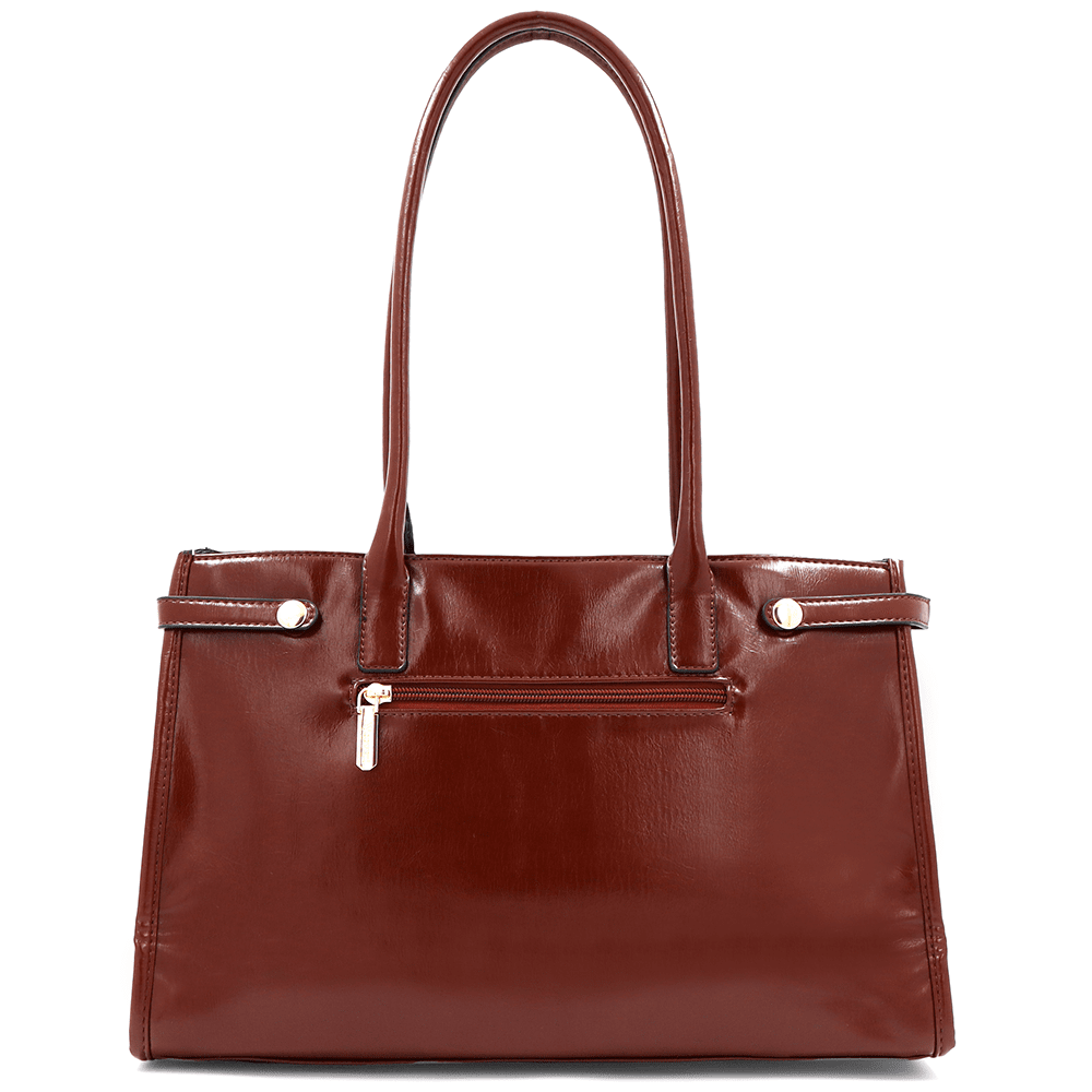 Női táska kutyus és bolyhos medálokkal - cserépbarna