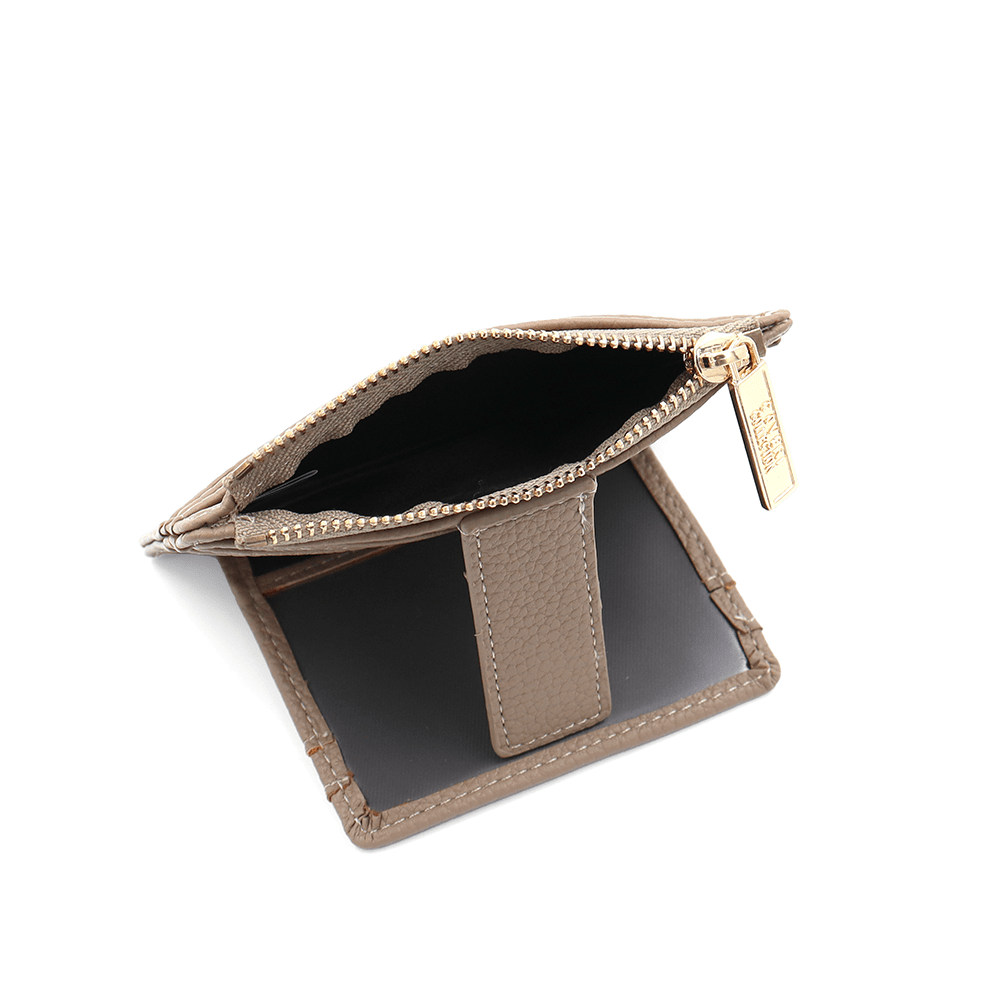 Kártyatartó sok rekesszel - világosbarna