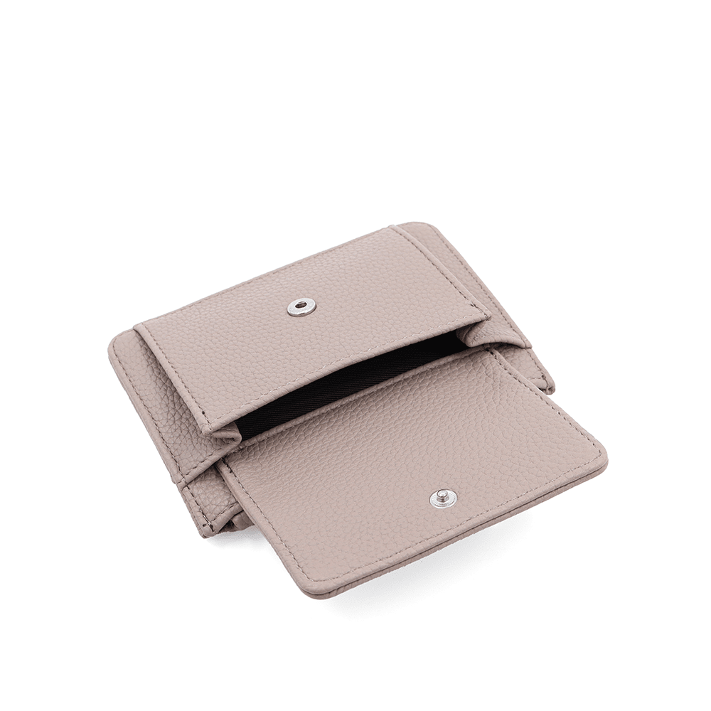 Kártyatartó sok rekesszel - világosbarna