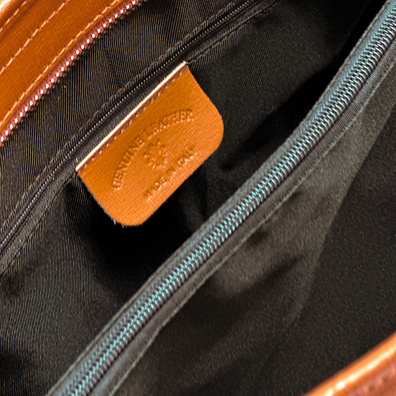 Nagy méretű női táska természetes bőrből – világosbarna