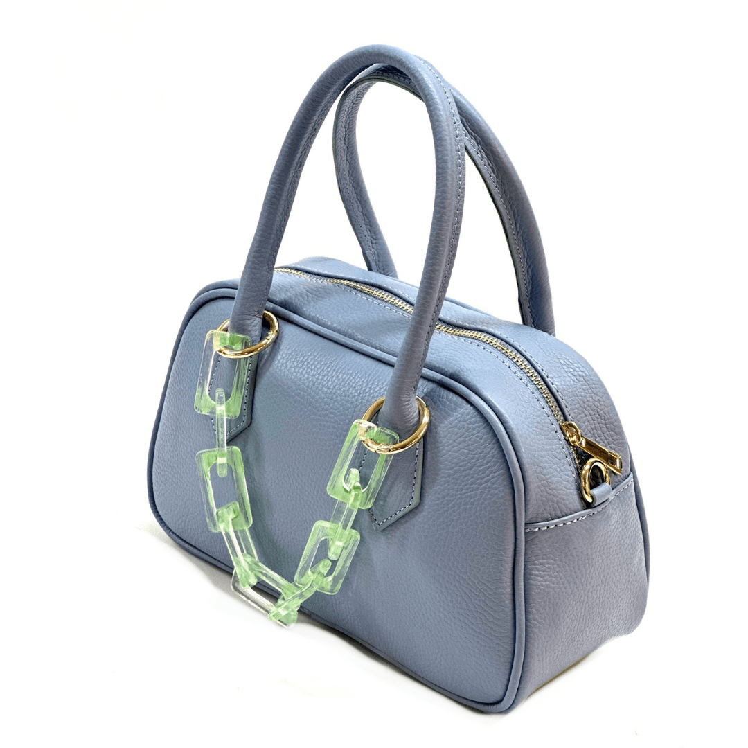 Női táska természetes bőrből, Ria lánccal - világoskék