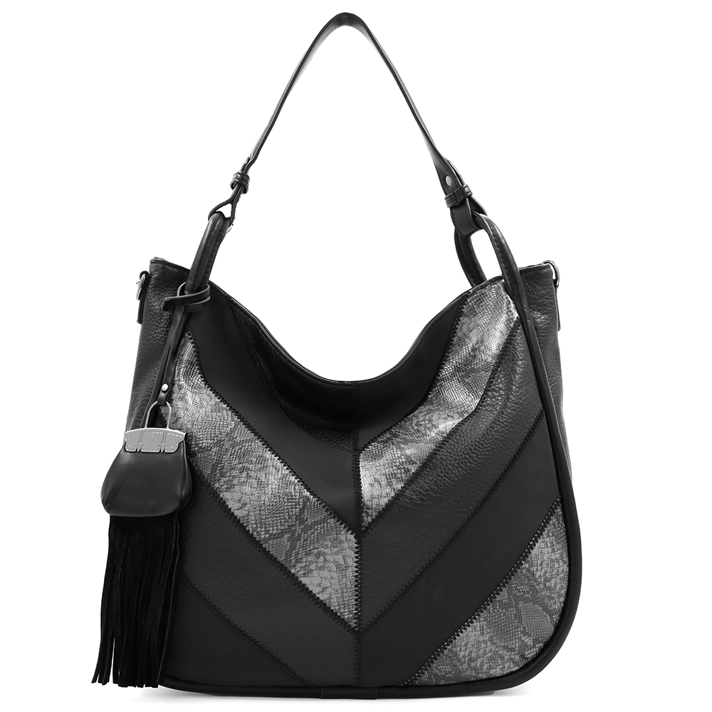 Nagy méretű női táska, kígyóbőr mintás – fekete