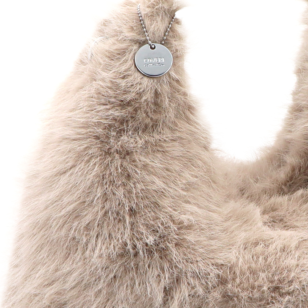 Nagy női táska típusú táska plüssből – világosbarna