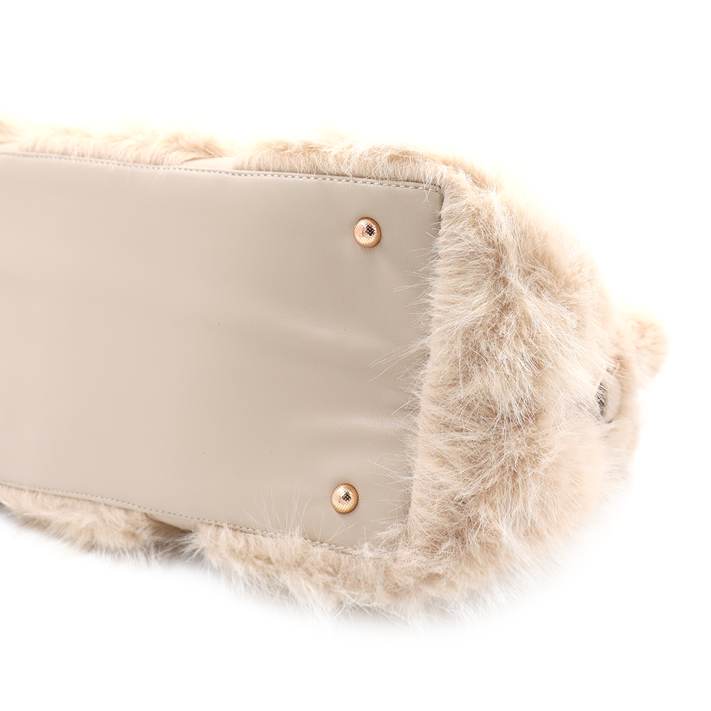 Nagy női táska plüssből – bézs