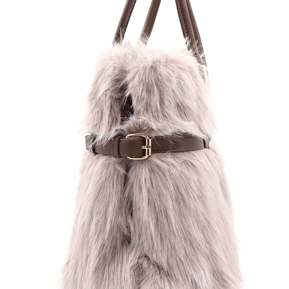 Nagy női táska plüssből – világosbarna