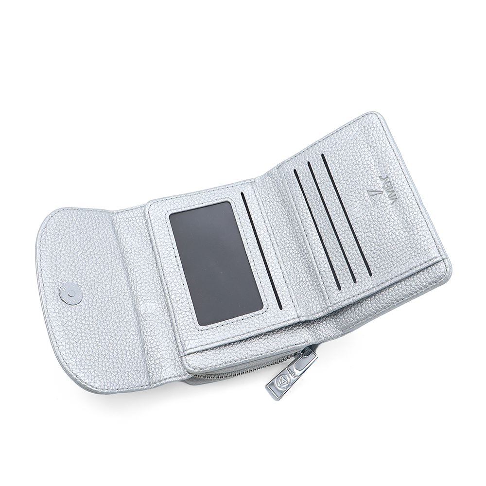 Női pénztárca – ezüstszínű