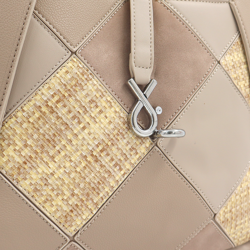 Nagy női táska – világosbarna