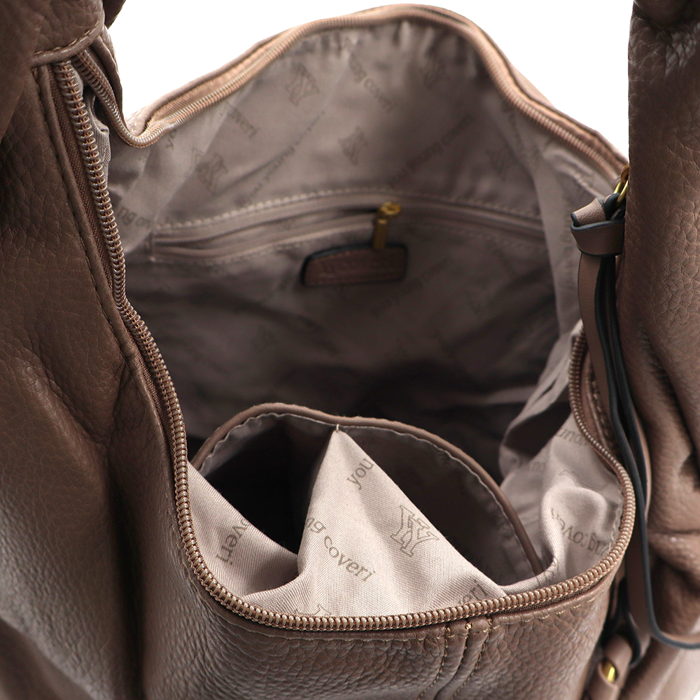 Nagy női táska típusú táska – világosbarna