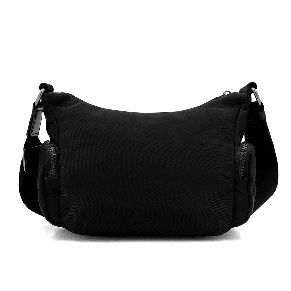 David Jones - Válltáska szövetből, lógó medállal - fekete