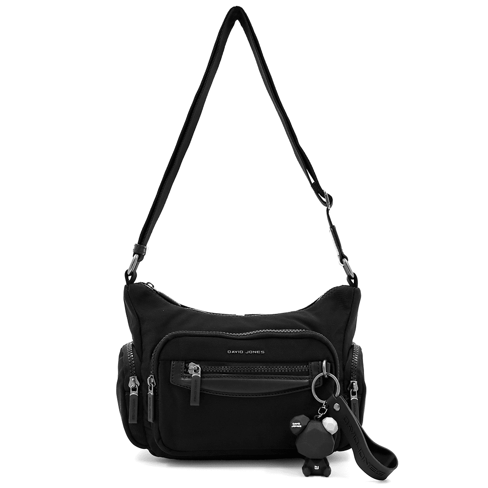 David Jones - Válltáska szövetből, lógó medállal - fekete
