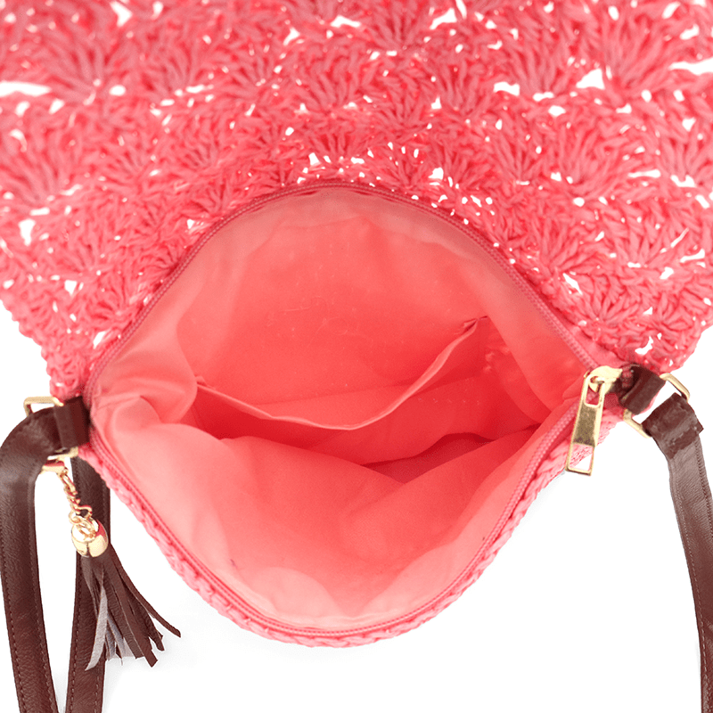 Könnyű válltáska rafia anyagból - rózsaszín