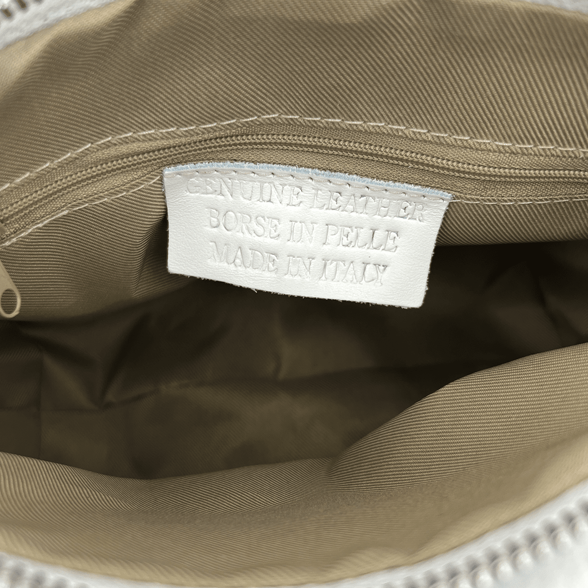 Természetes bőr válltáska Milana - fehér