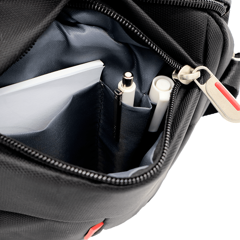 Férfi válltáska sok rekesszel - fekete