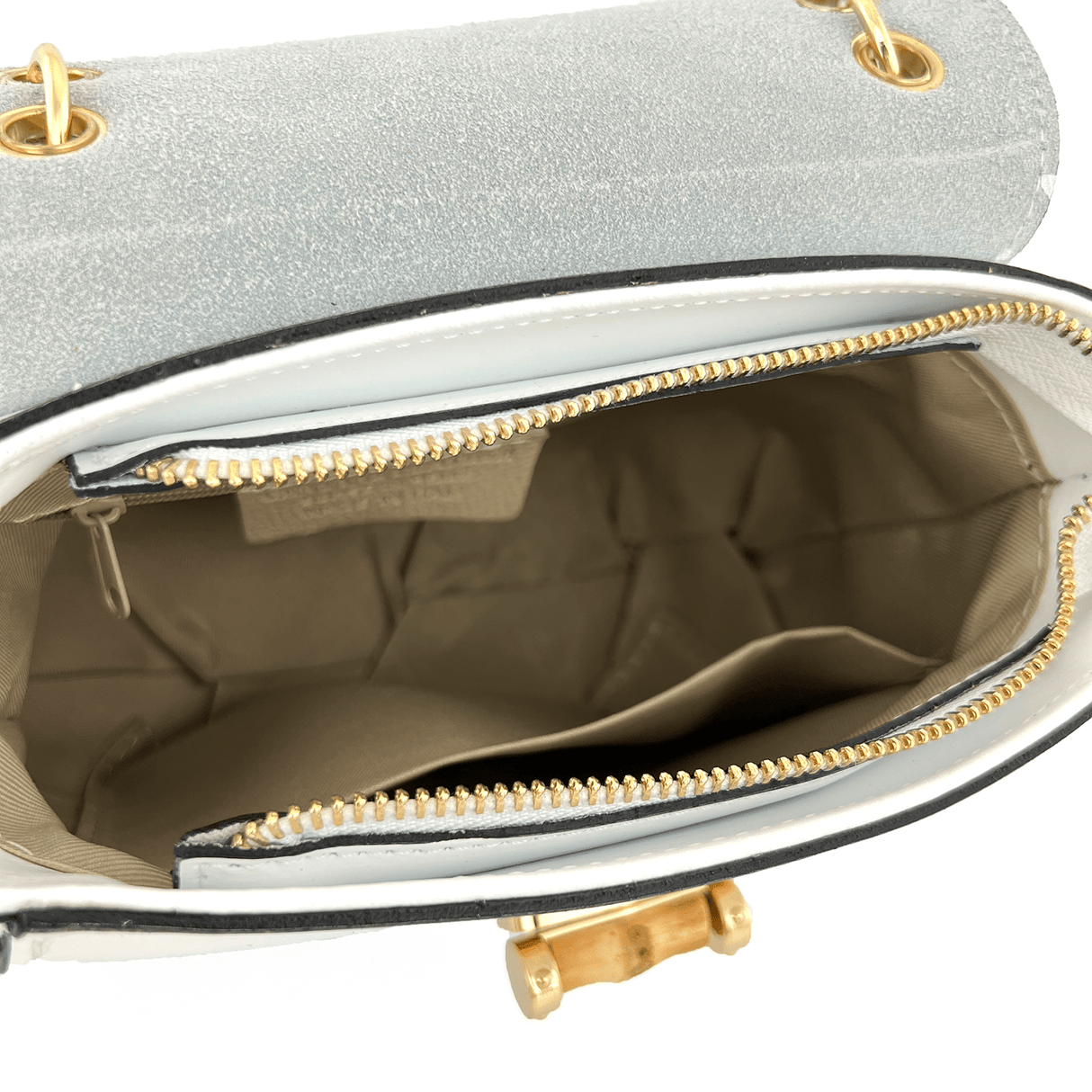 Női táska természetes bőrből, bambusz fogantyúval Ronda - fehér