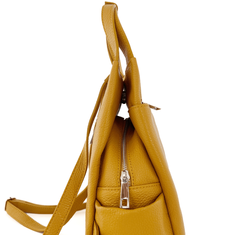 Természetes bőrből készült Lara hátizsák