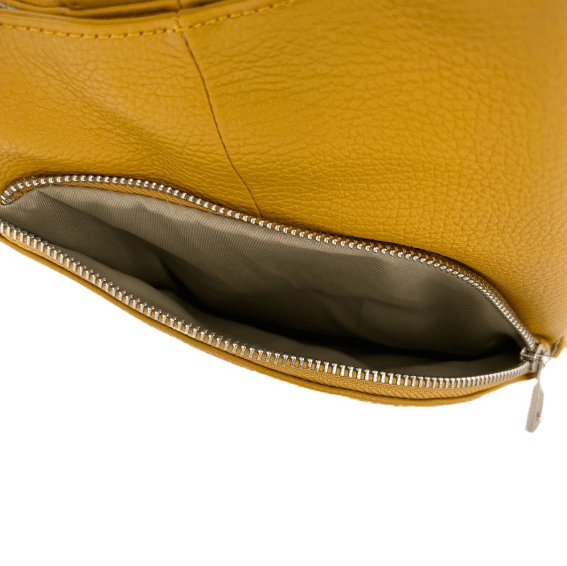 Természetes bőrből készült Lara hátizsák