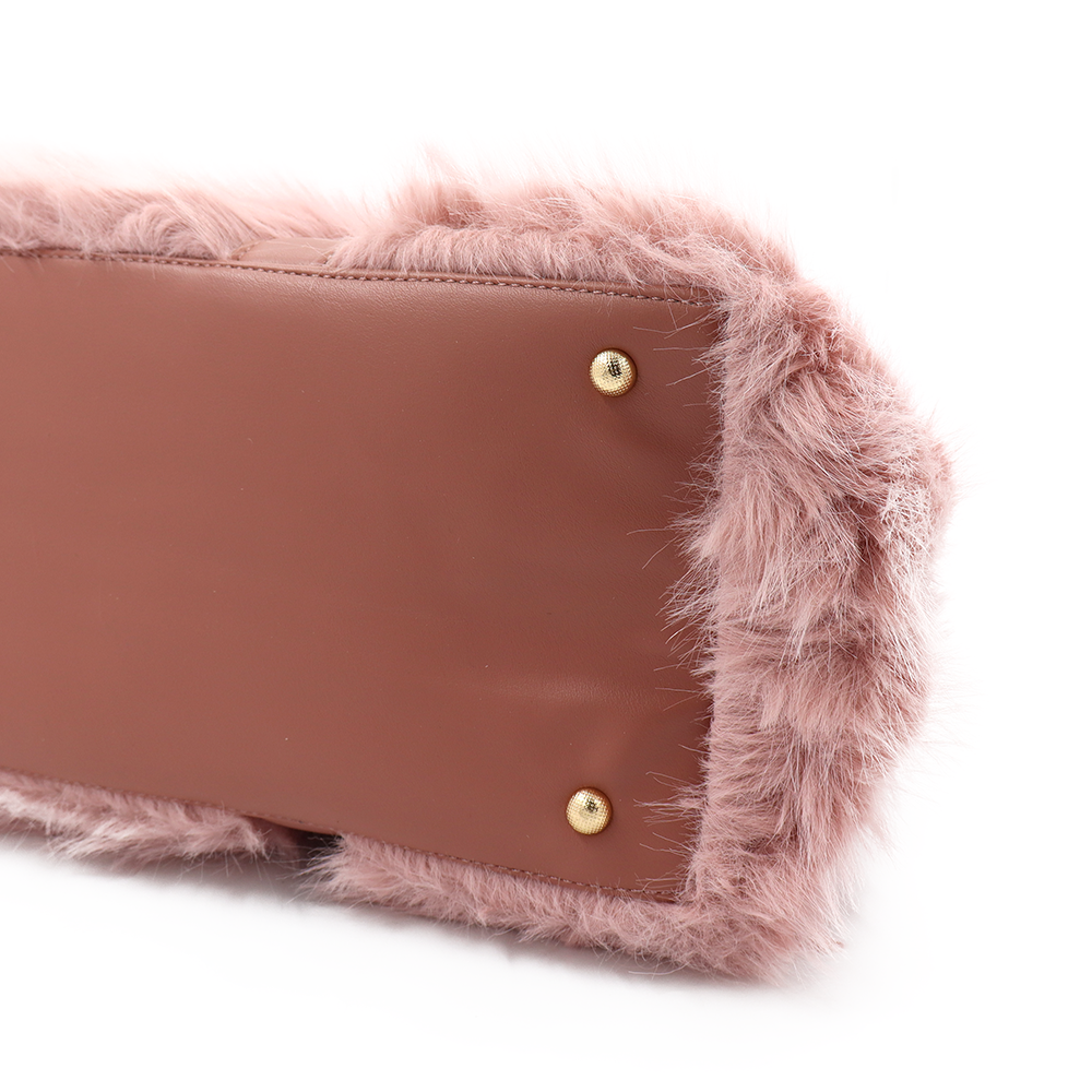 Nagy női táska plüssből – rózsaszín