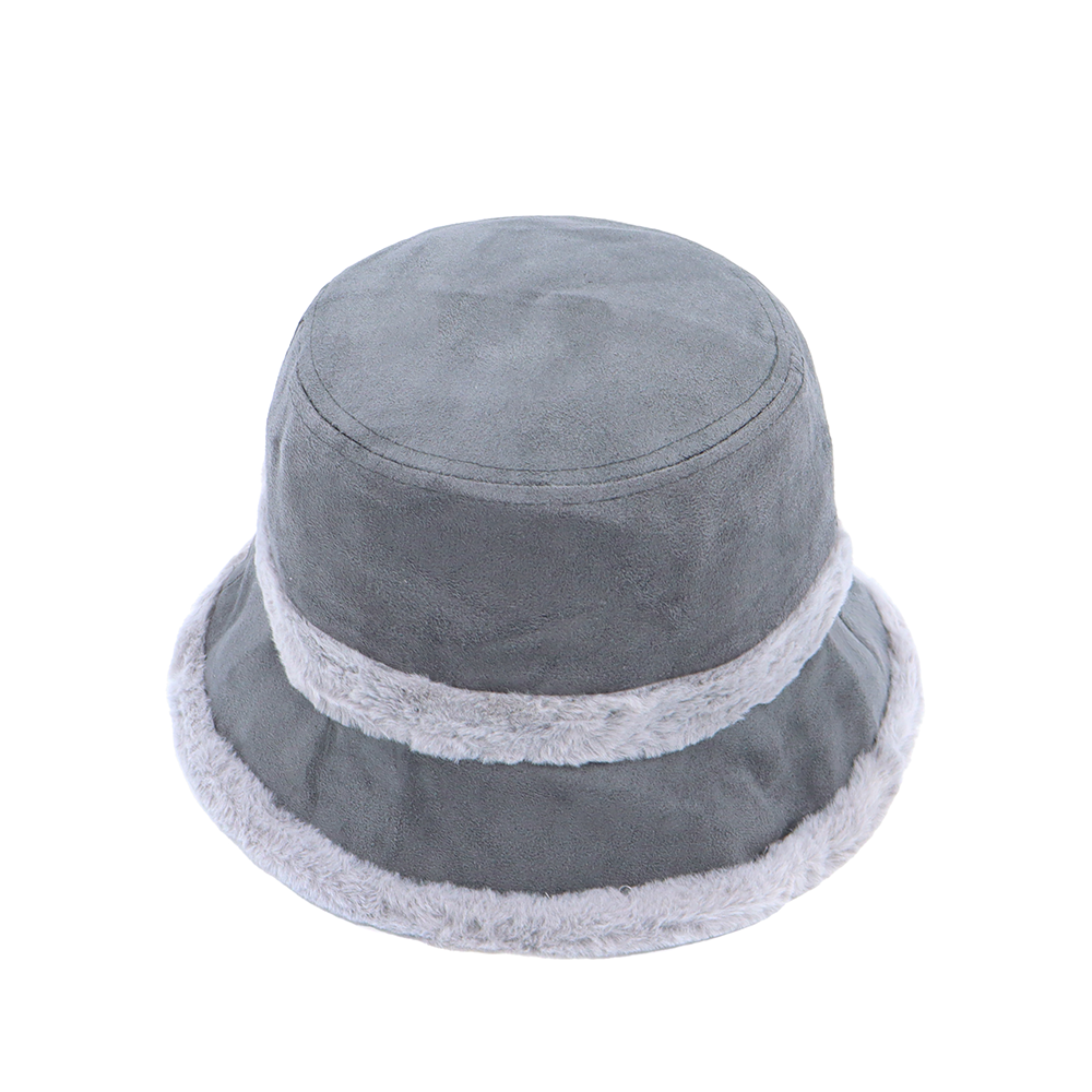 Női téli cloche sapka műszőrmével – szürke