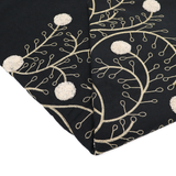 Puha sál domború virághímzéssel – fekete