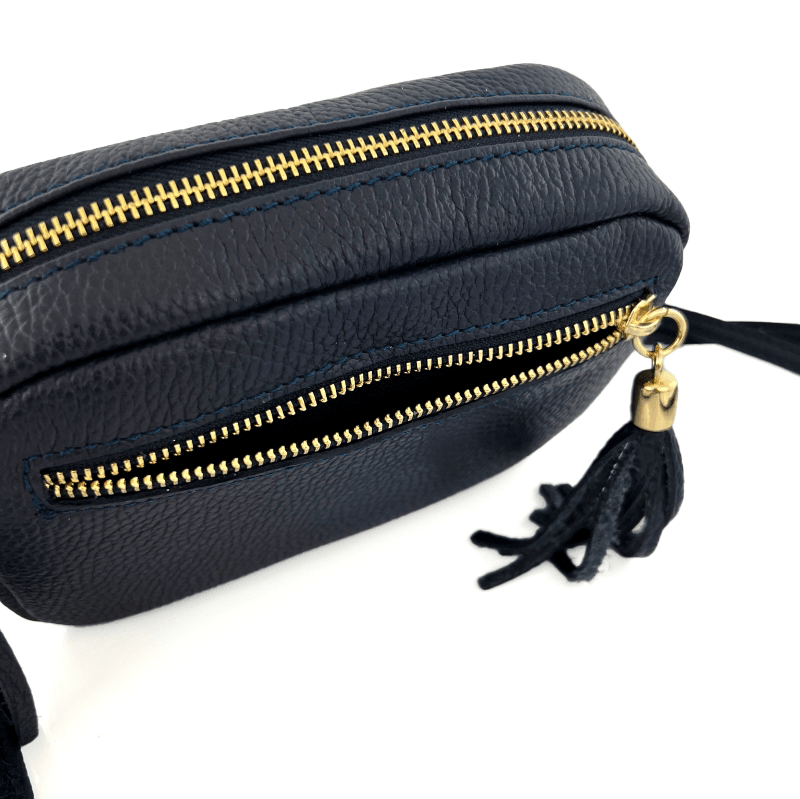 Flavia természetes bőr válltáska - sötétkék