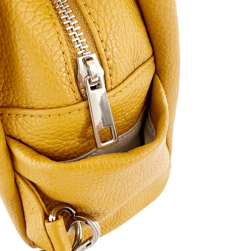 Természetes bőrből készült Lara hátizsák