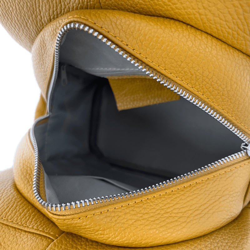 Természetes bőrből készült Lara hátizsák